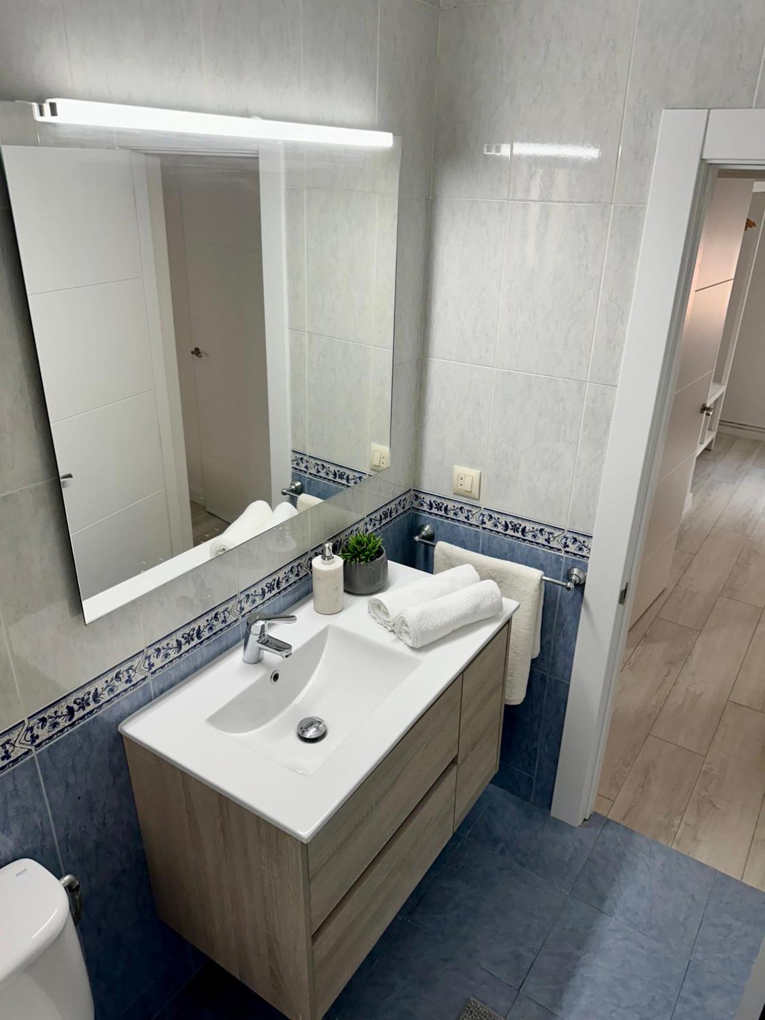 Cozy Flat 5 Mins From The Beach 希洪 外观 照片